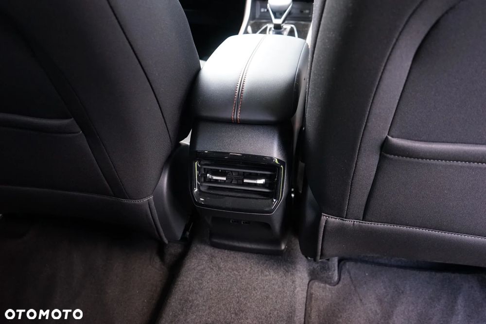 MG HS 1.5T HEV+ Excite - 12