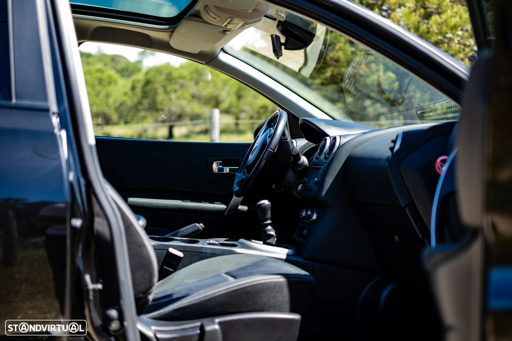 Nissan Qashqai +2 1.5 dCi DPF acenta - 18