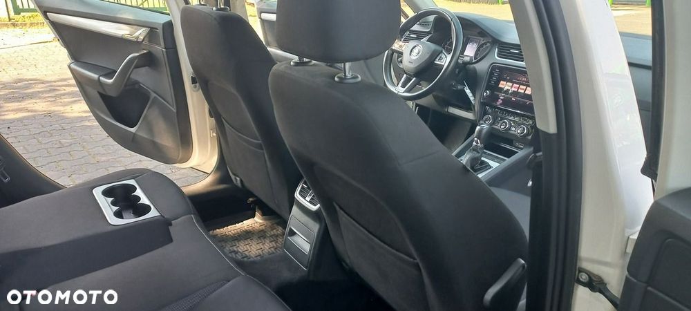 Skoda Octavia - 6