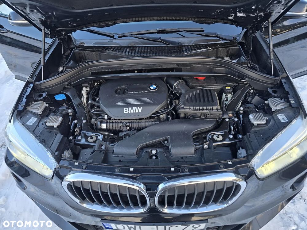 BMW X1 xDrive25i M Sport - 8