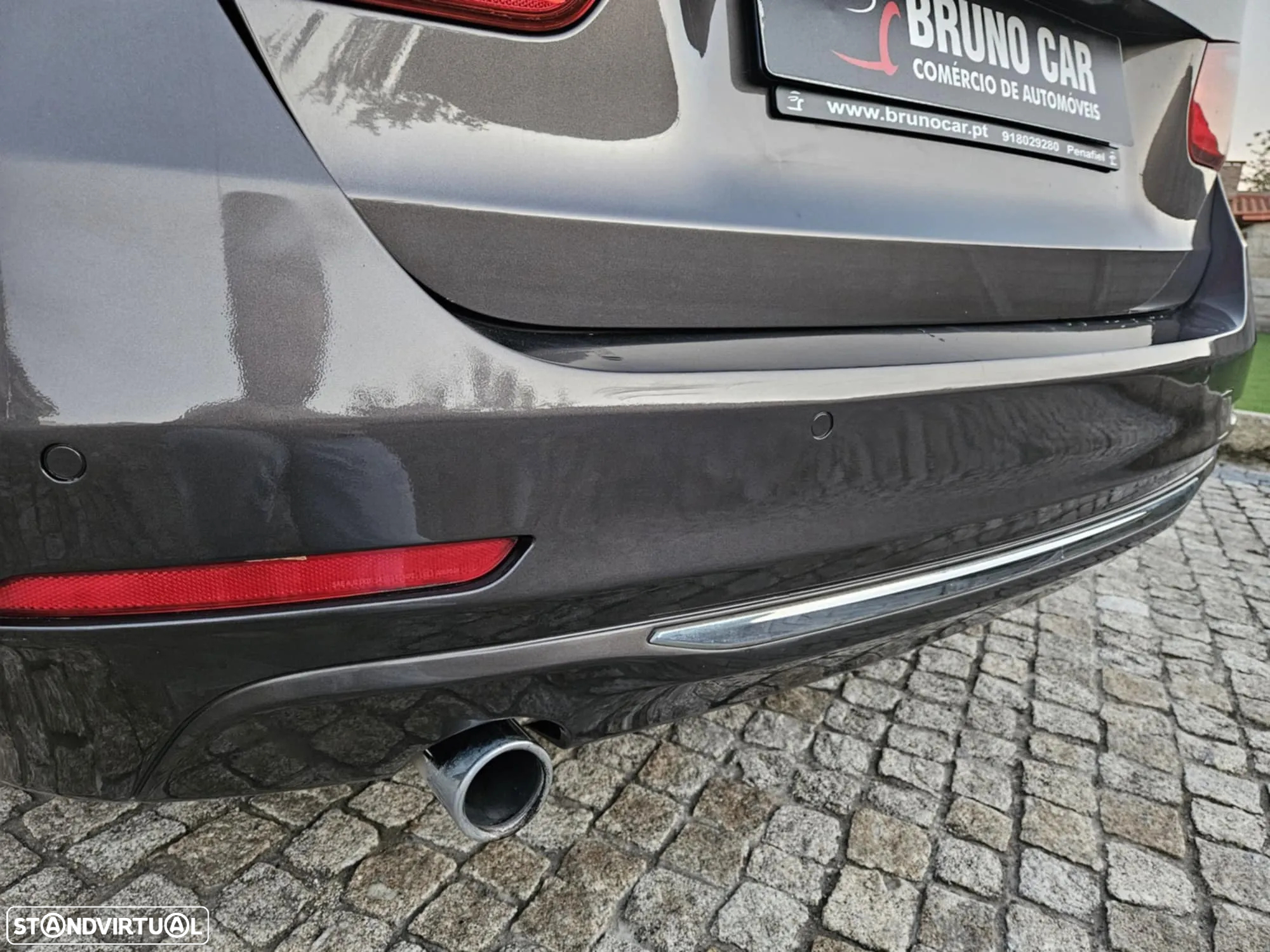 BMW 320 d Touring Line Luxury - 8