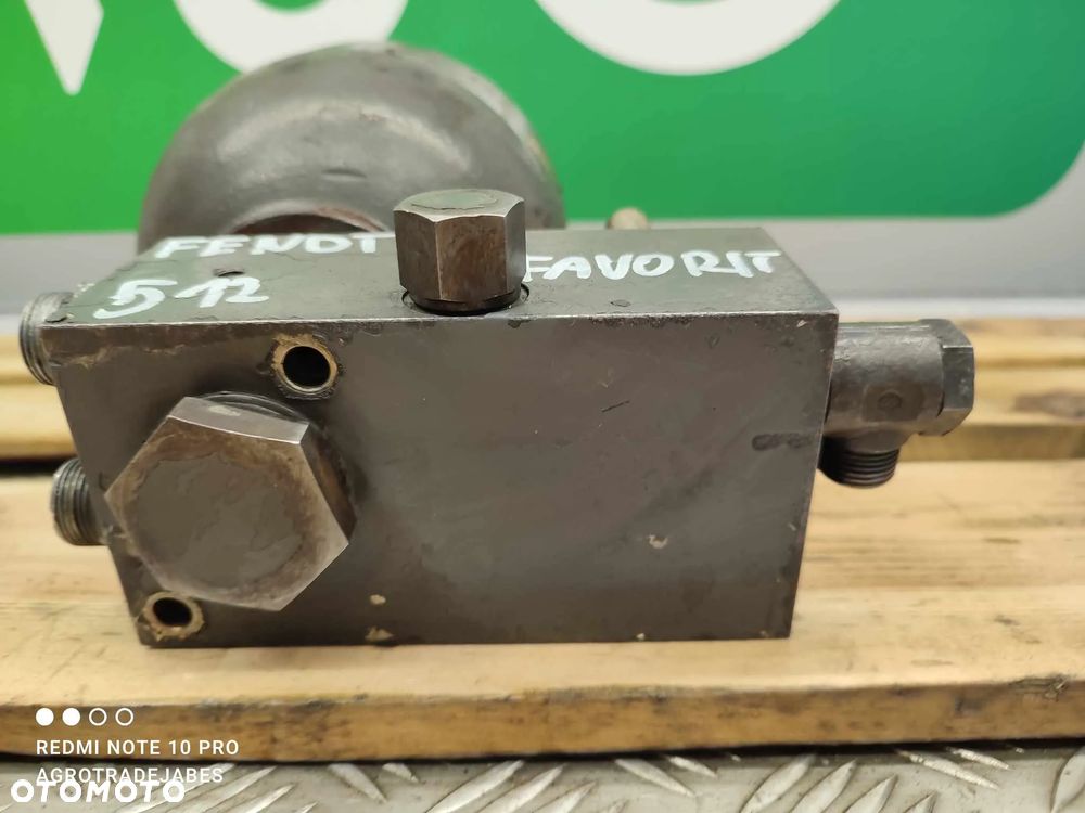 Blok hydrauliczny Fendt 512 Favorit (916950010020) - 3