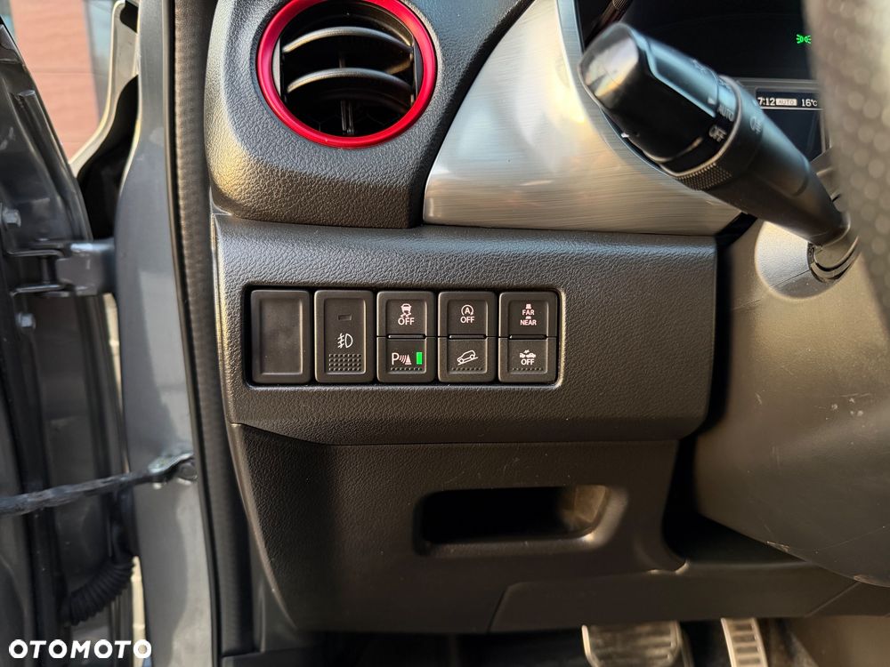 Suzuki Vitara 1.4 T Boosterjet S 4WD - 24