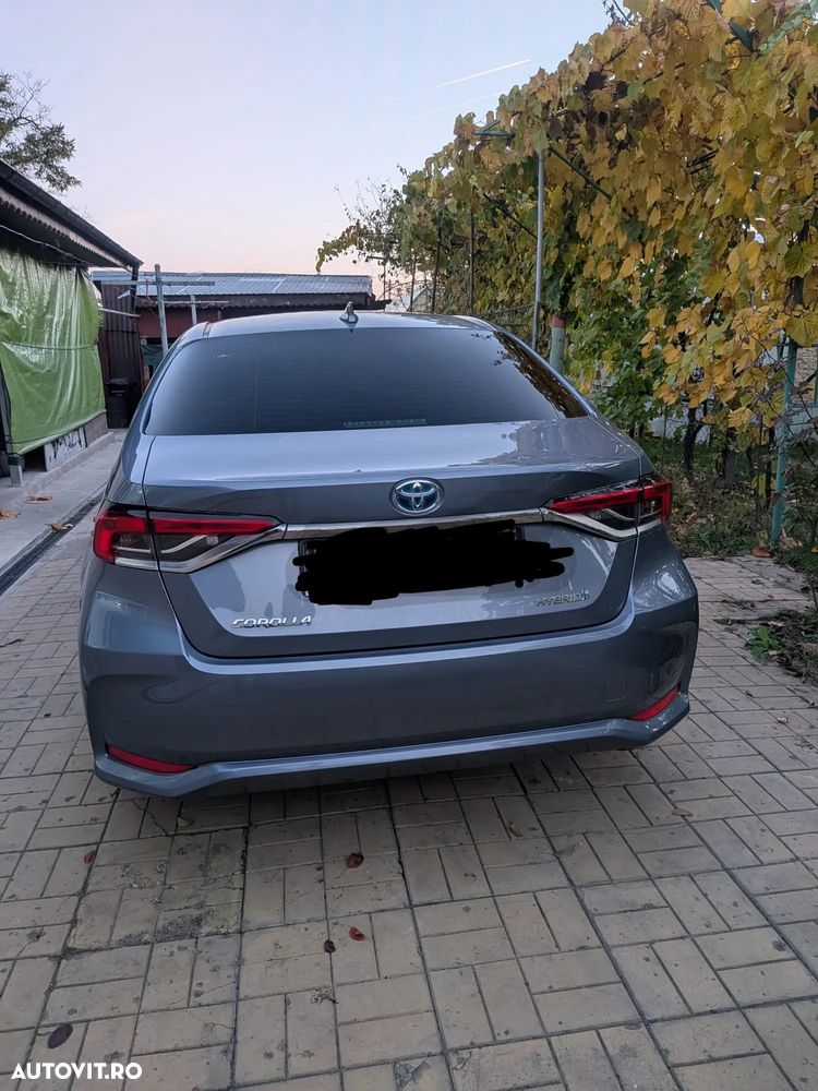 Toyota Corolla 1.8 HSD Dynamic - 6