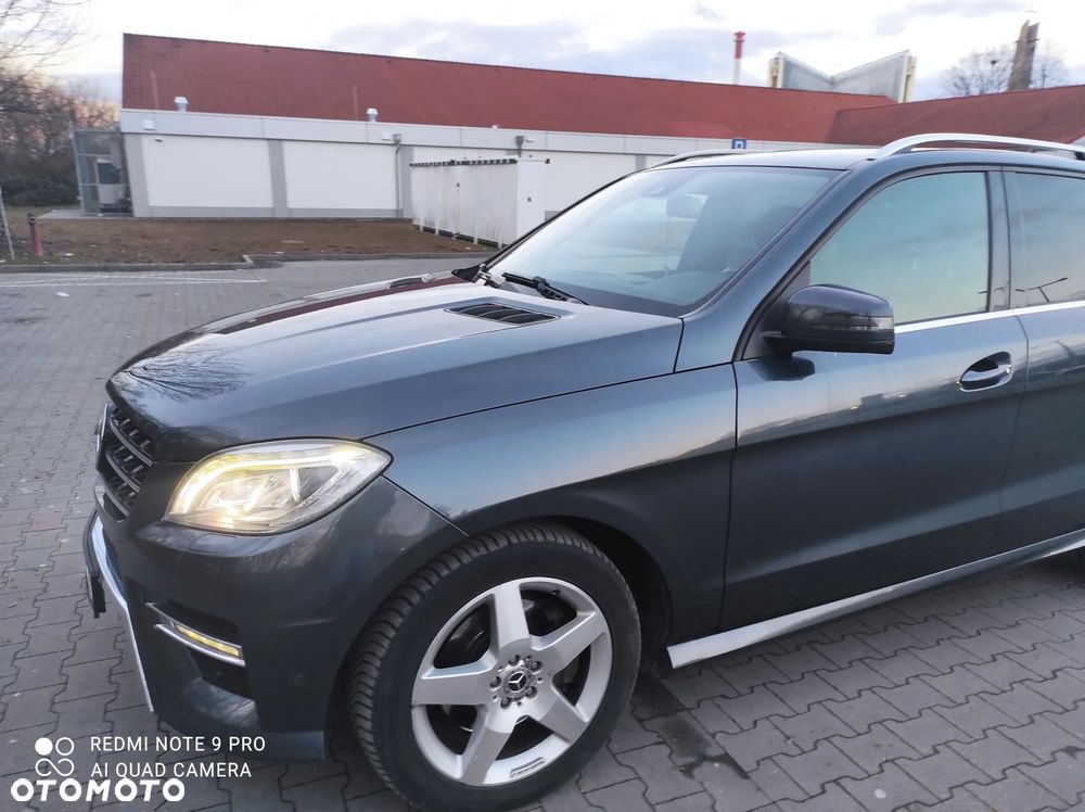 Mercedes-Benz ML 350 BlueTEC 4-Matic - 4