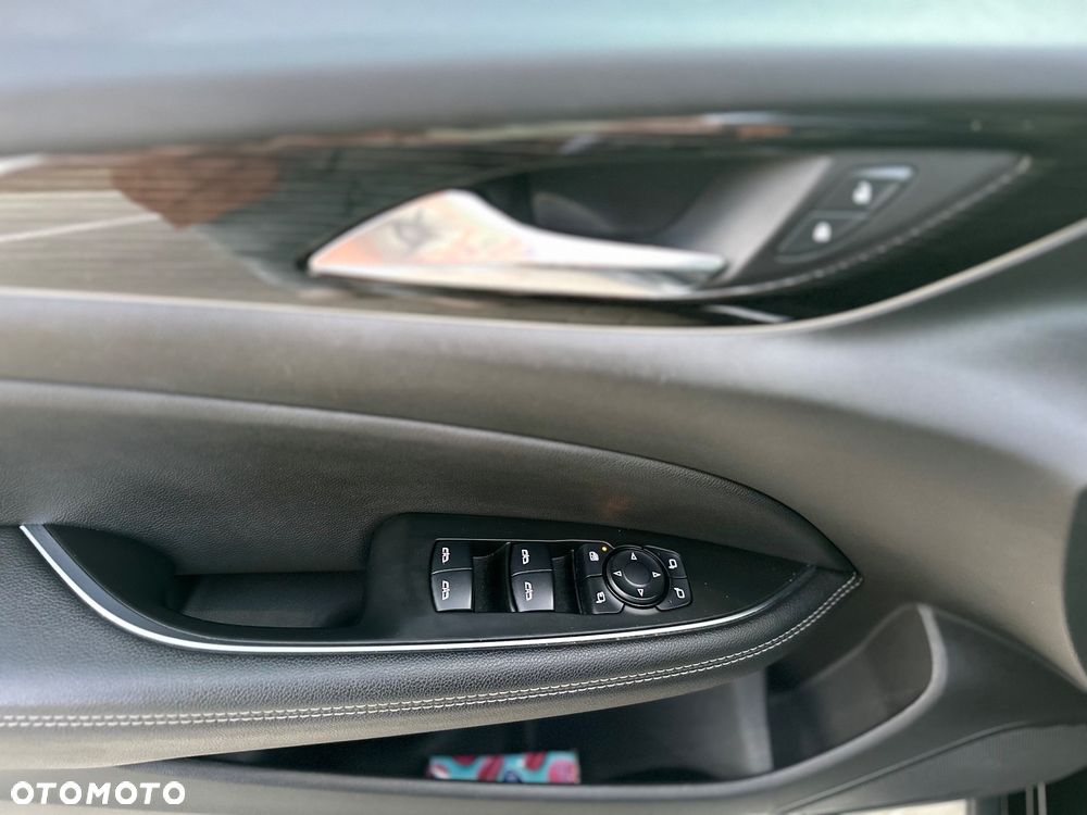 Opel Insignia 2.0 CDTI Elite S&S - 27