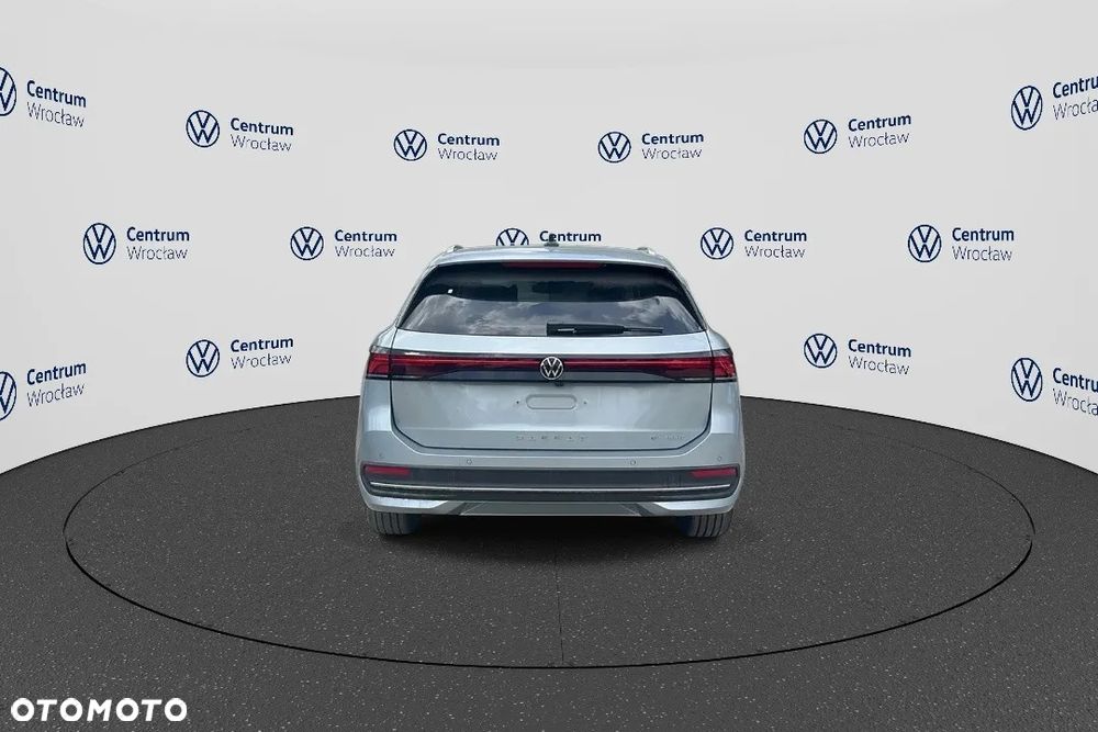Volkswagen Passat 1.5 TSI eHybrid PHEV Business Plus DSG - 6