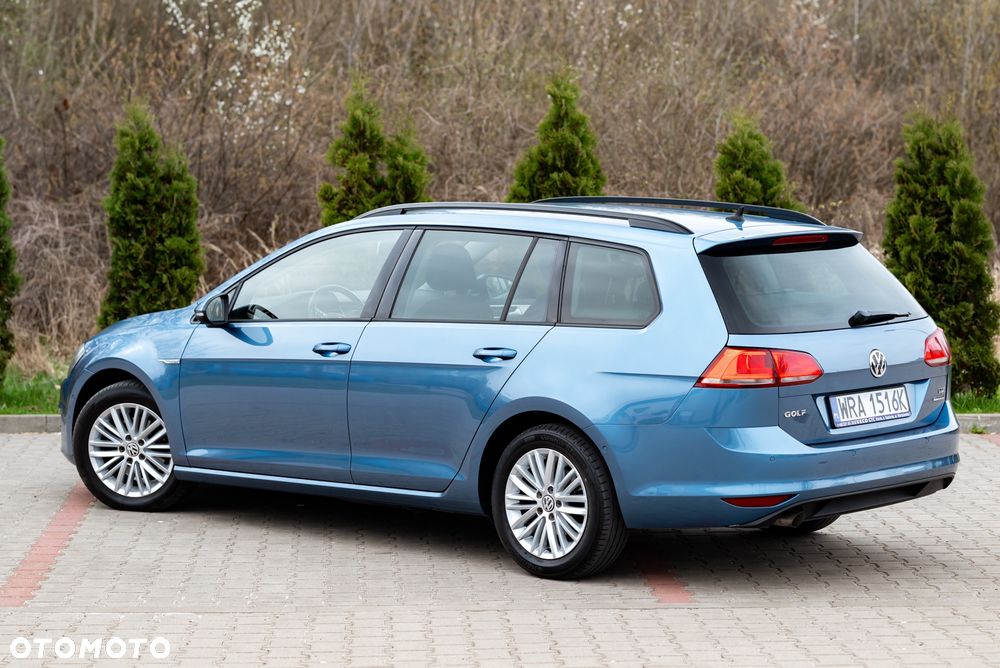 Volkswagen Golf 1.6 TDI DPF BlueMotion Technology DSG Comfortline - 10