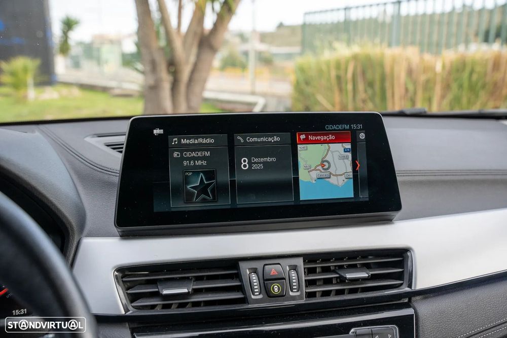 BMW X2 18 d sDrive Auto Pack M - 9