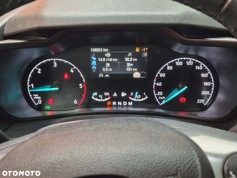 Ford Tourneo Connect Grand - 27