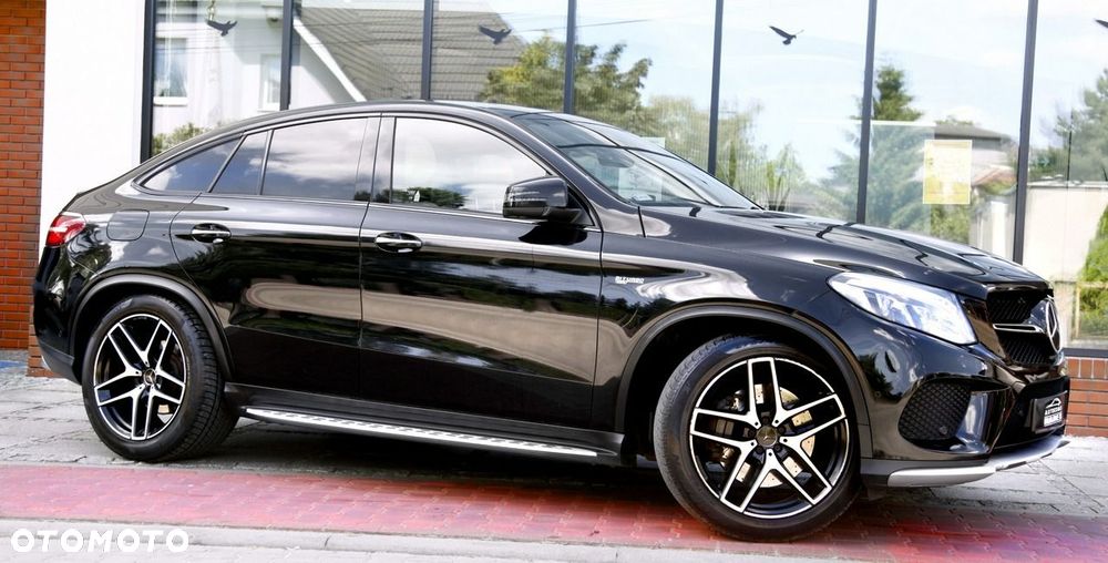Mercedes-Benz GLE AMG 43 4Matic 9G-TRONIC AMG Line - 4