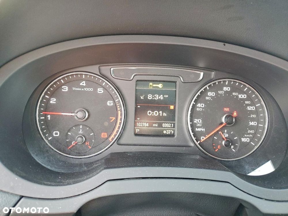 Mercedes-Benz GLA 250 7G-DCT Urban - 9