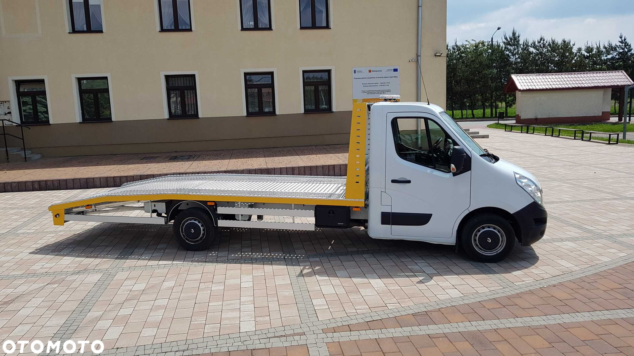 Renault Master Zabudowa laweta najazd nowa produkcja MOTO-LUK - 5
