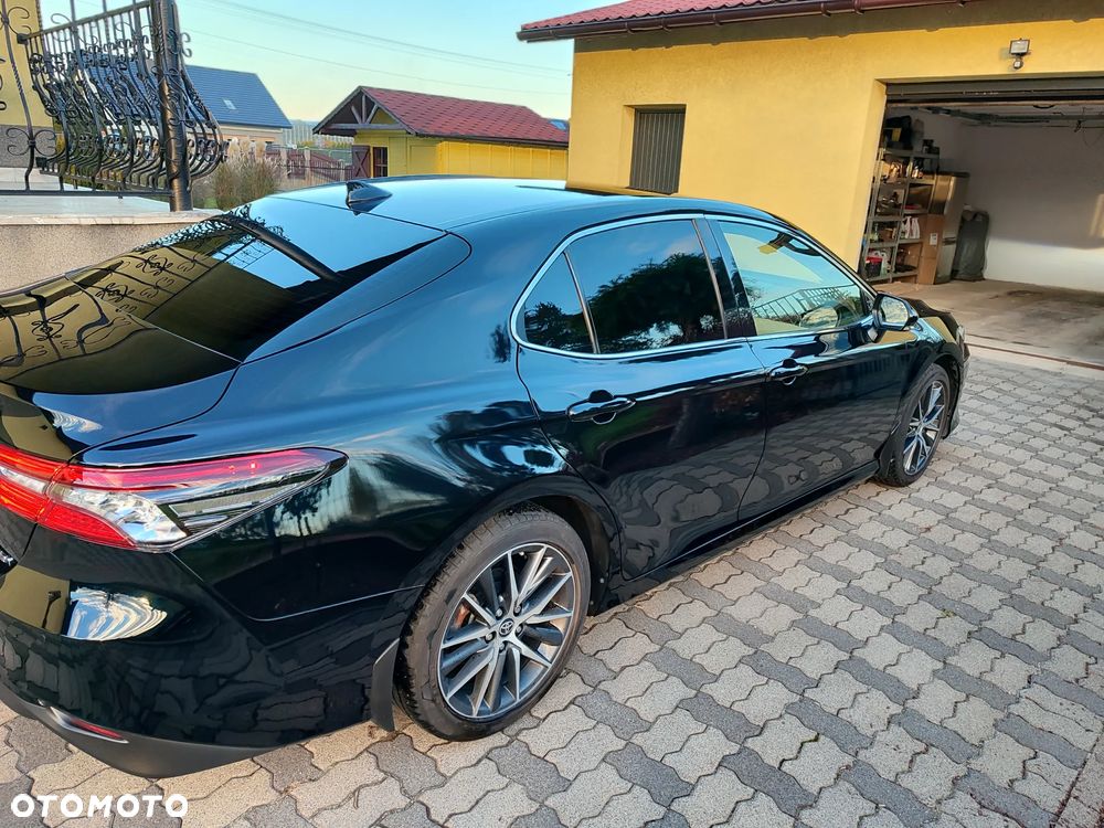 Toyota Camry 2.5 Hybrid Executive CVT - 8