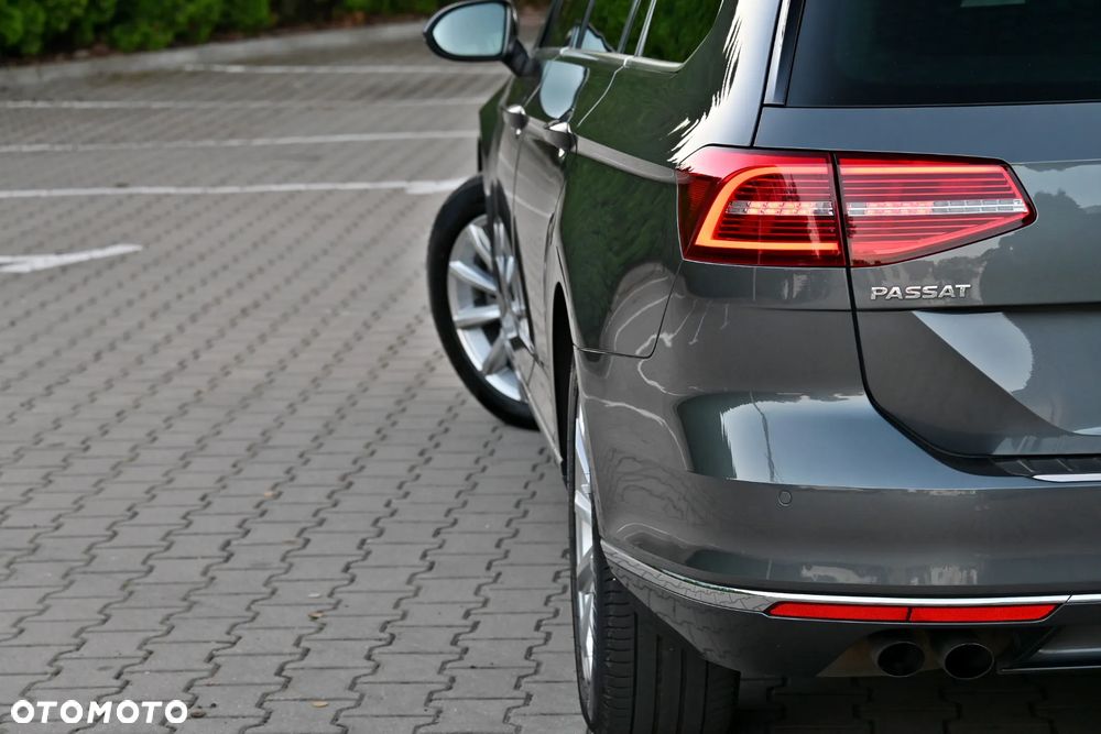Volkswagen Passat 2.0 TDI BMT Highline - 23