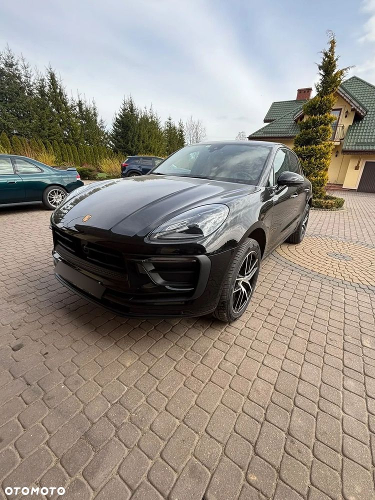 Porsche Macan T - 1