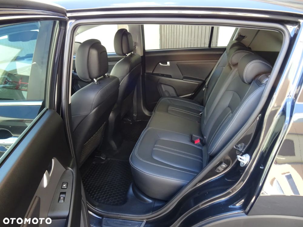 Kia Sportage 2.0 CRDI L AWD - 8