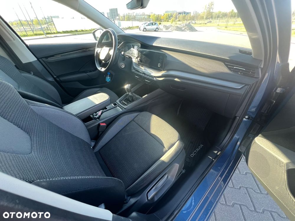 Skoda Octavia 1.5 TSI ACT Ambition - 23