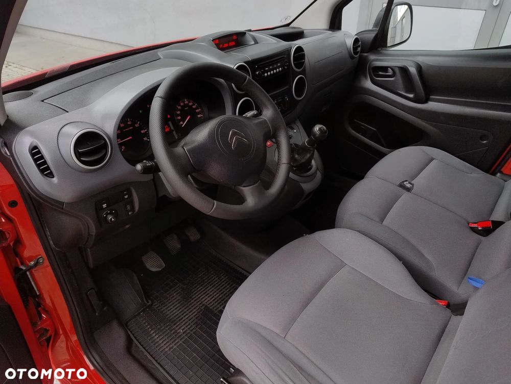 Citroën BERLINGO PO LIFT 1.6 HDI (90KM) 5-BIEGÓW LONG (L2H1) KLIMA STAN IDEALNY SUPER OPCJA 100% BEZWYPADKOWY SERWIS KM NIE MA RDZY ! ! ! - 8