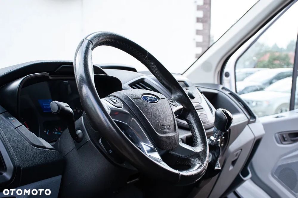 Ford TRANSIT - 17