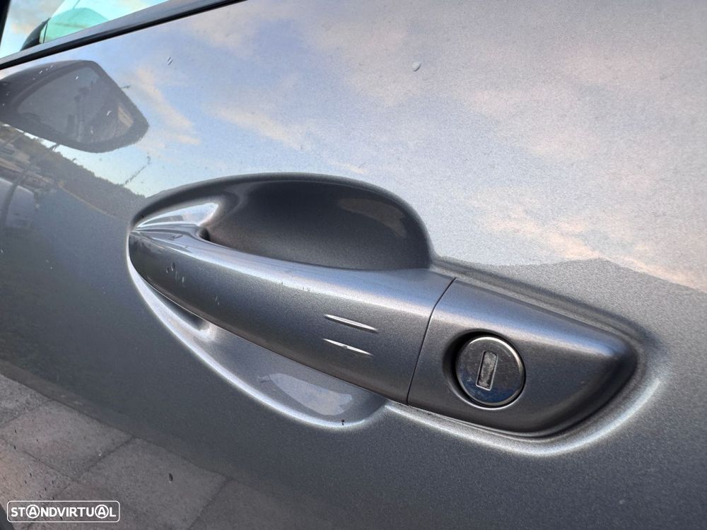 Peugeot 3008 1.2 PureTech Allure EAT8 - 13