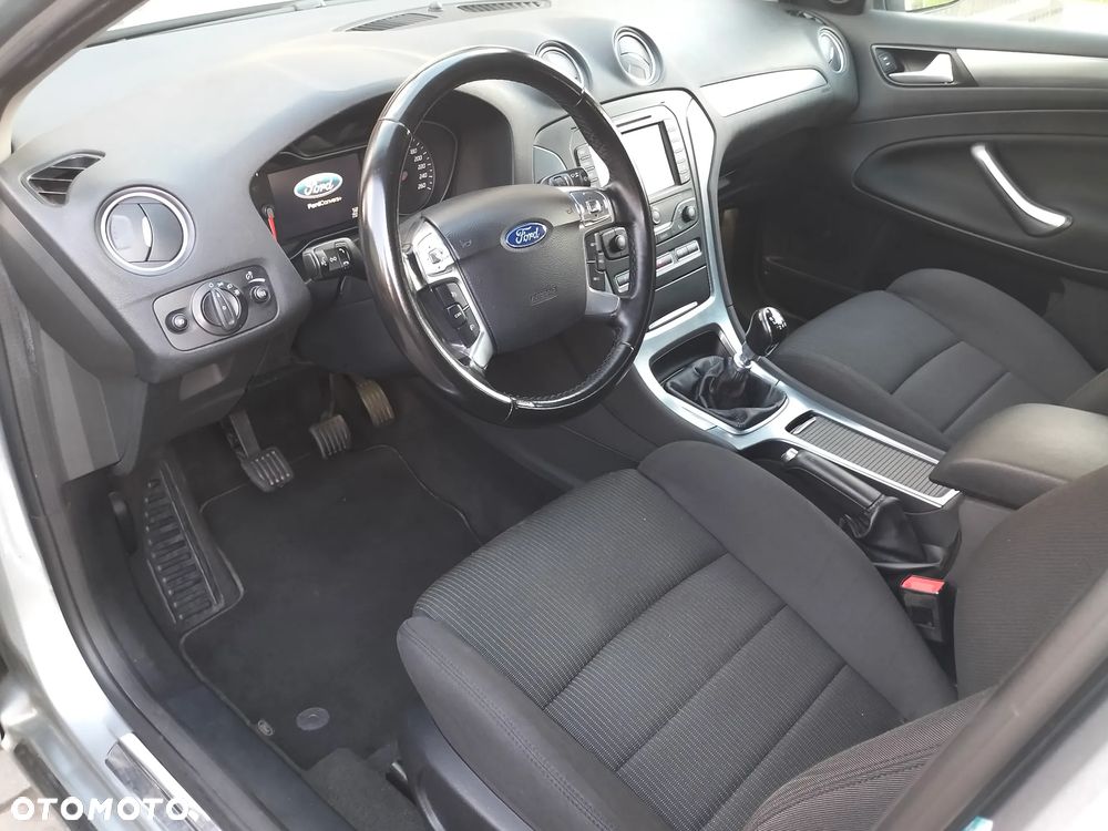 Ford Mondeo 2.0 TDCi Titanium - 10