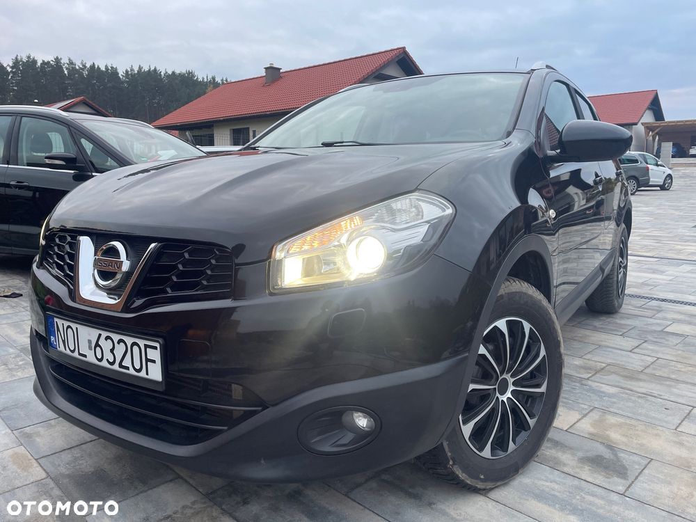 Nissan Qashqai - 1
