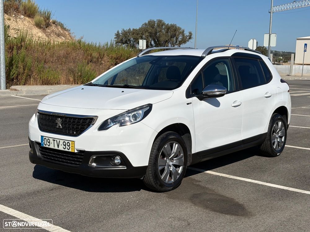 Peugeot 2008 1.2 PureTech Style - 1