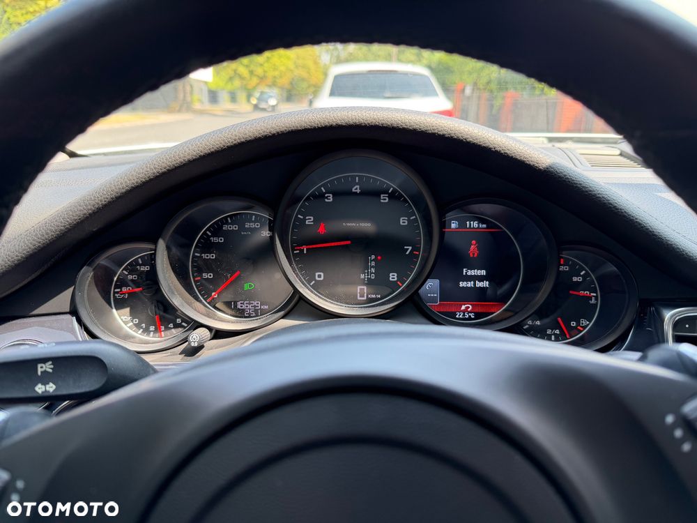Porsche Panamera PDK - 13