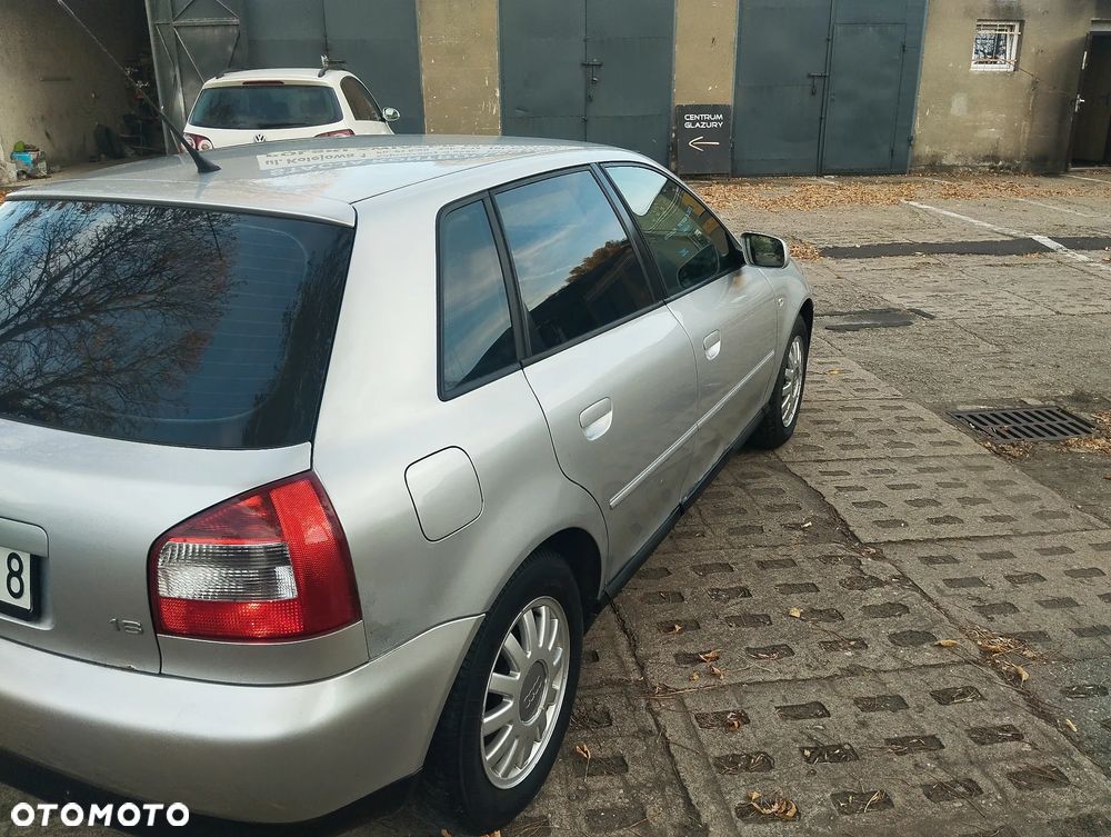 Audi A3 Sportback - 4