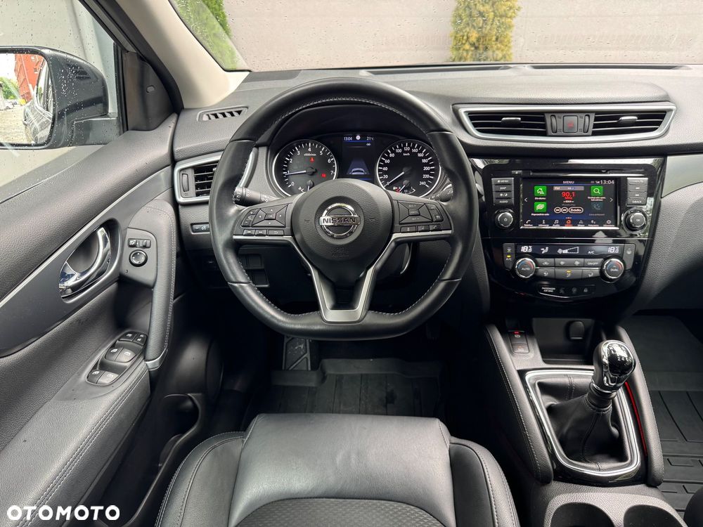 Nissan Qashqai 1.3 DIG-T Tekna - 24