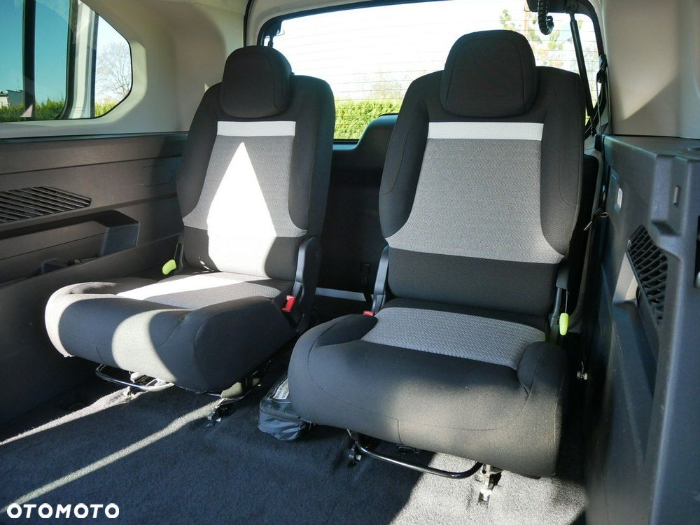 Citroën Berlingo XL 1.2 PureTech Feel S&S (7-os.) - 26