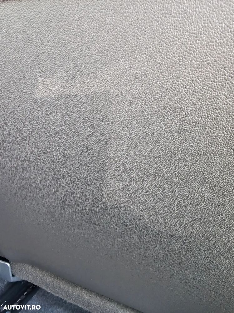 Volkswagen Golf 1.0 TSI Trendline - 38