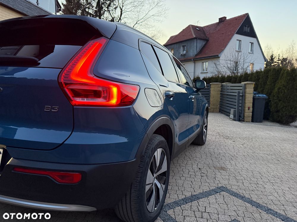 Volvo XC 40 B3 Plus Bright - 11