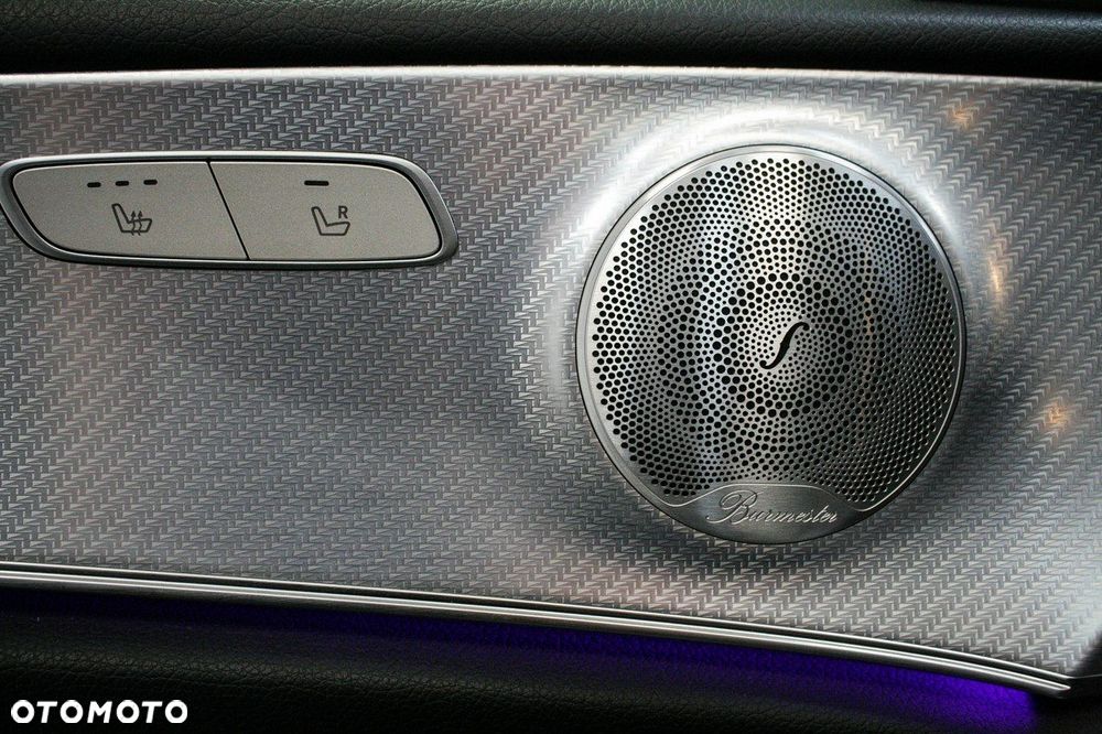 Mercedes-Benz Klasa E - 19