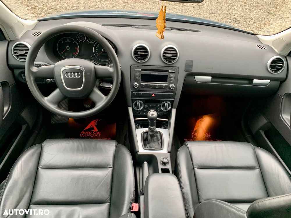 Audi A3 1.6 TDI DPF Ambiente - 7