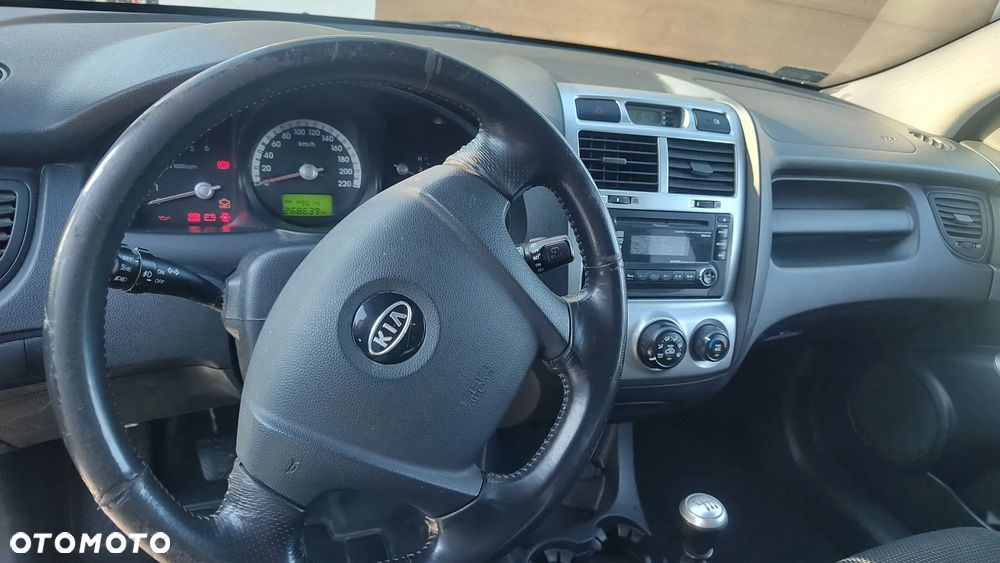 Kia Sportage 2.0 CRDi Tour - 5