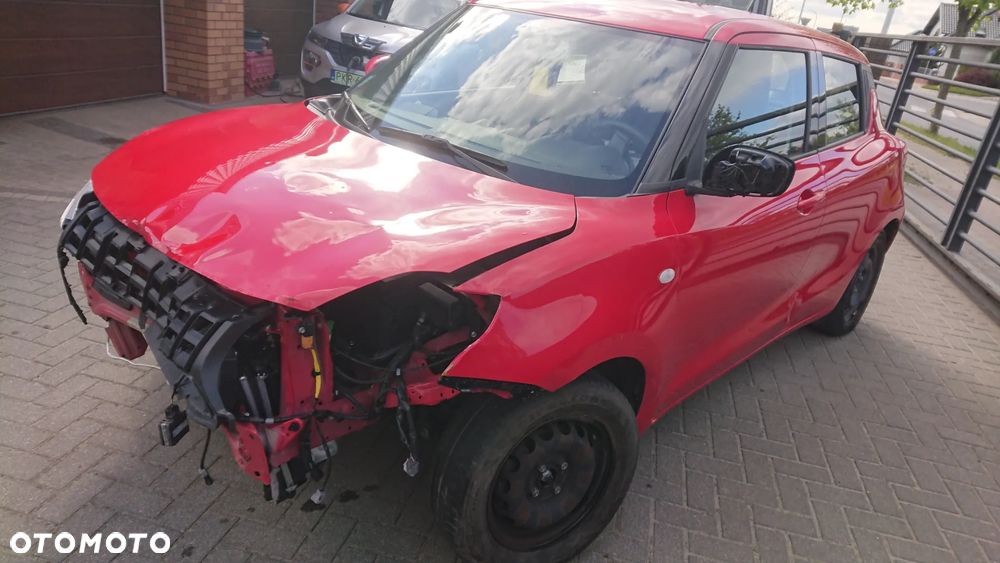 Suzuki Swift - 11