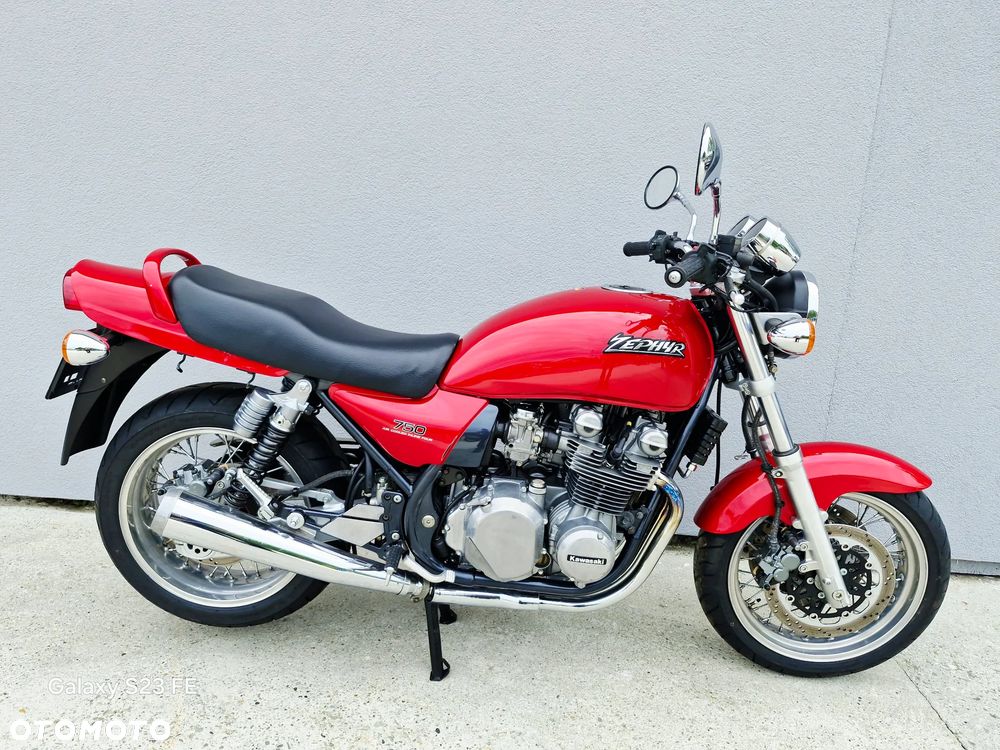 Kawasaki Zephyr - 2