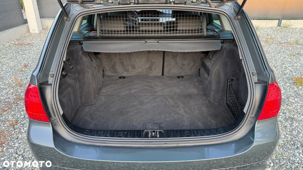 BMW Seria 3 - 25