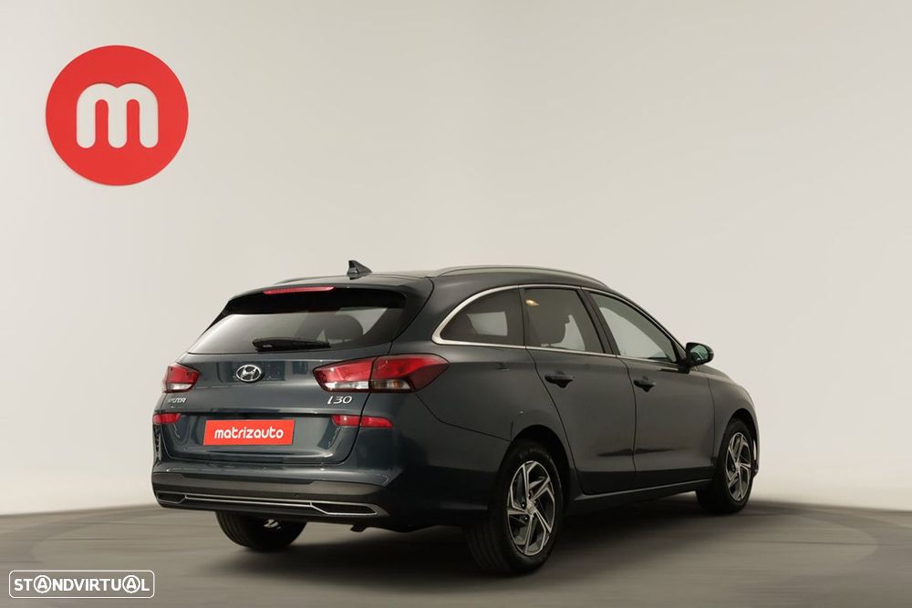 Hyundai i30 SW - 4