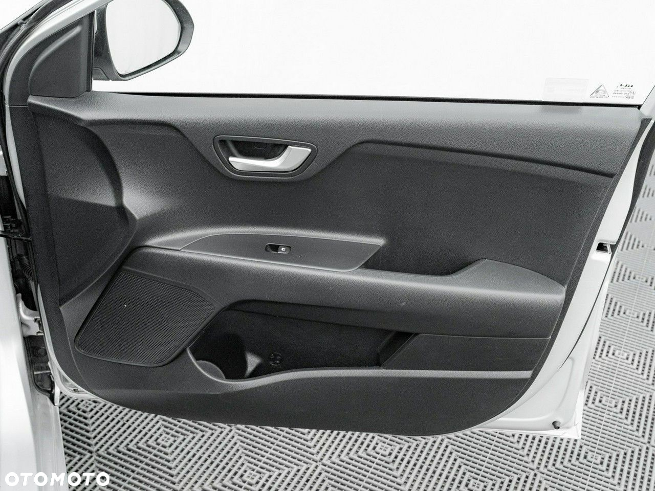 Kia Rio 1.2 M - 30