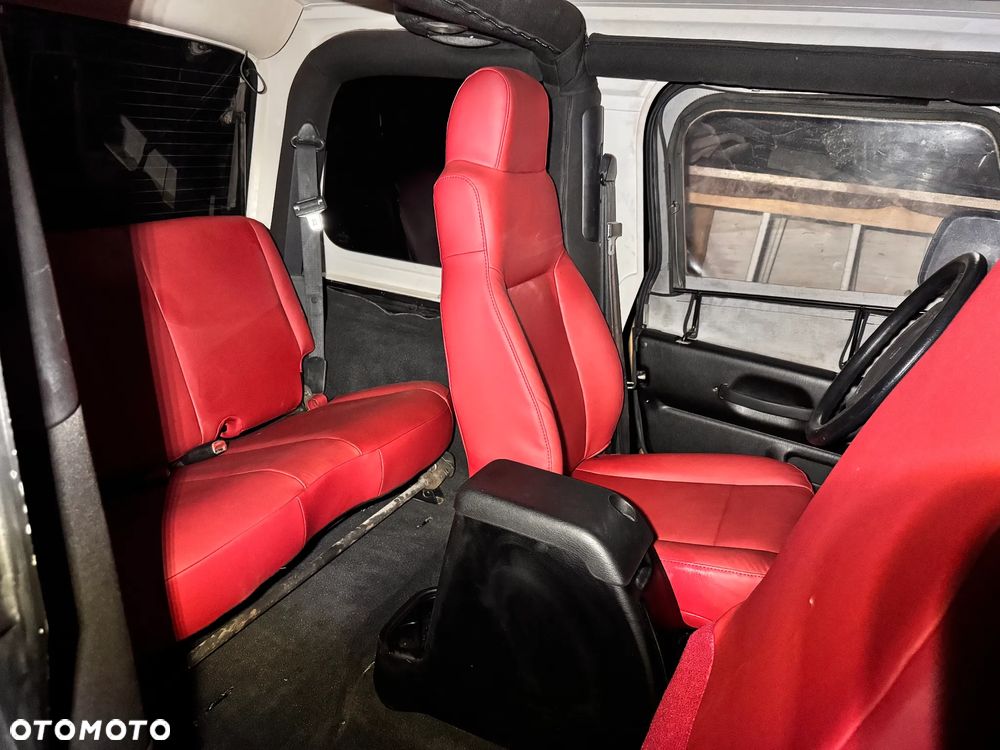 Jeep Wrangler 4.0 Sport - 14