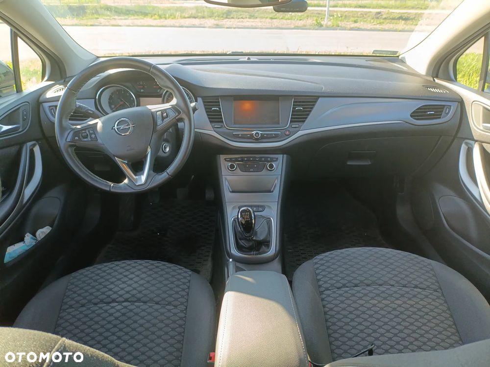 Opel Astra 1.4 T Enjoy S&S - 6