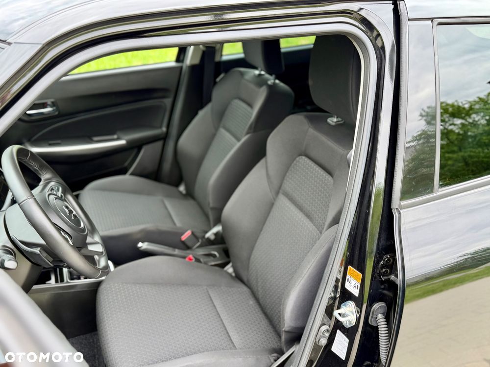 Suzuki Swift 1.2 Dualjet Hybrid CVT Comfort - 27