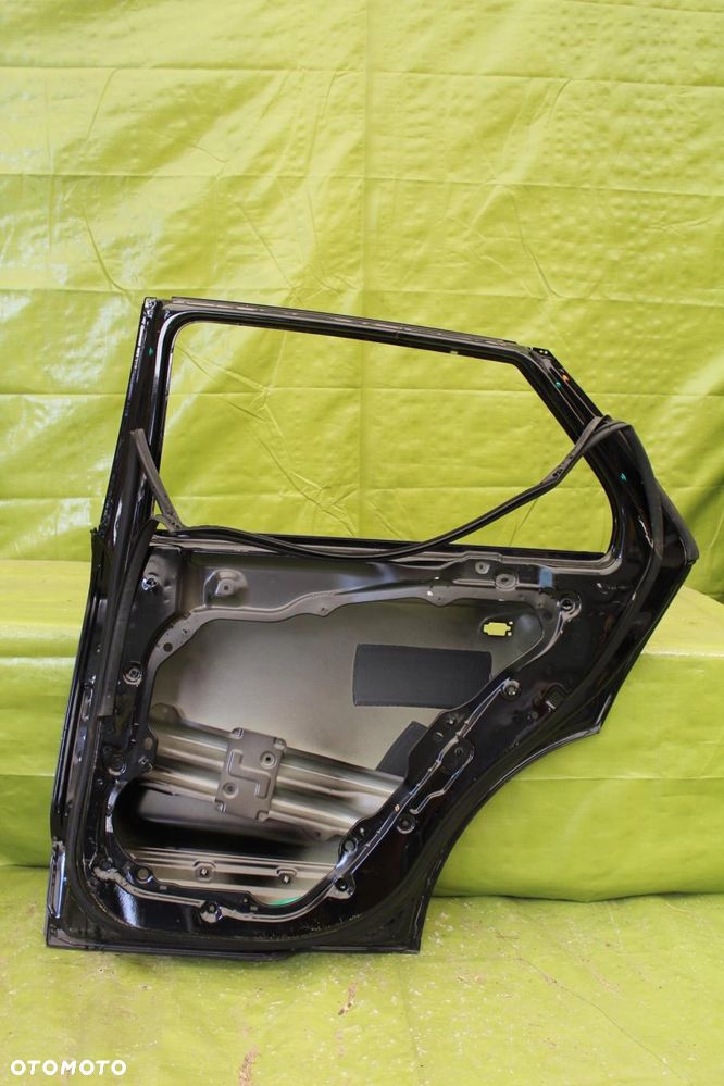 Drzwi Kia Niro II po 2022r. tył prawy - 2