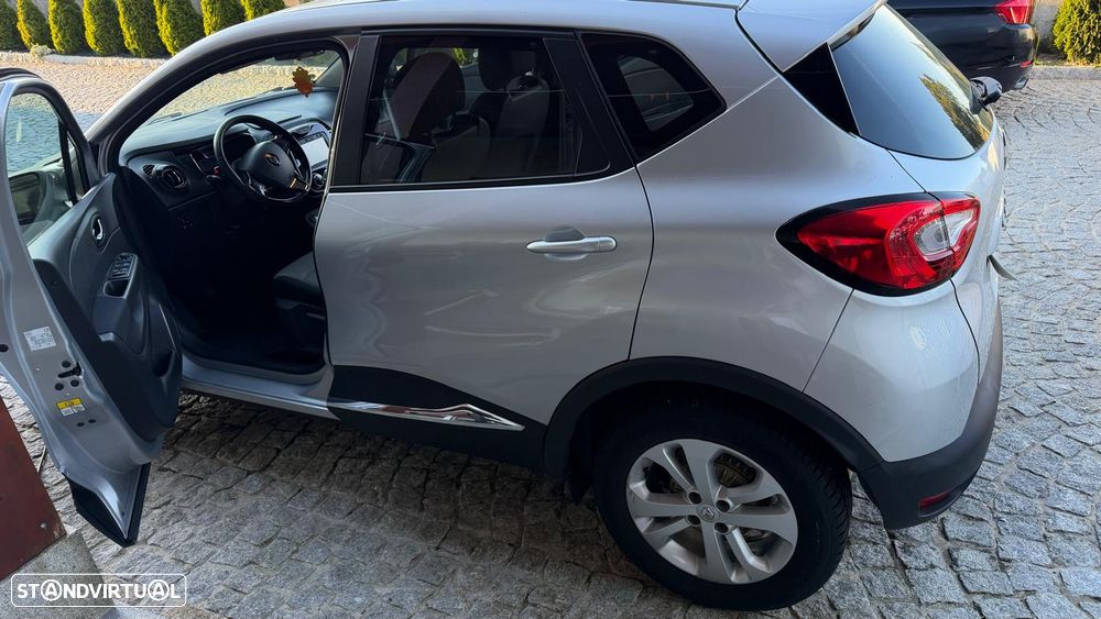 Renault Captur ENERGY TCe 90 Experience - 12