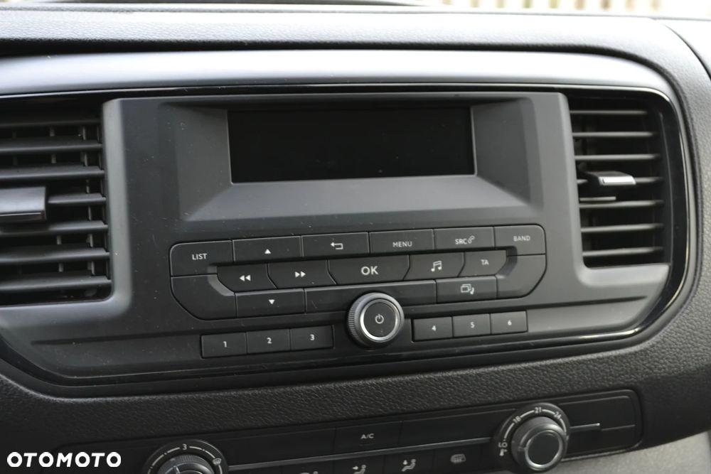 Opel Vivaro e - 30