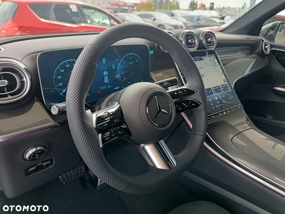 Mercedes-Benz GLC - 11
