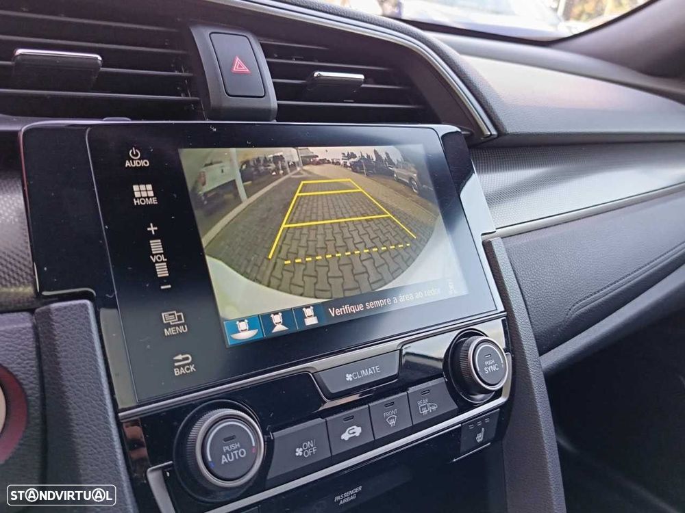 Honda Civic 1.0 i-VTEC S - 18
